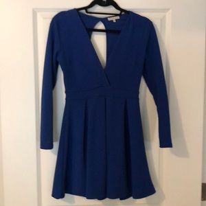 Blue v neck long sleeve dress